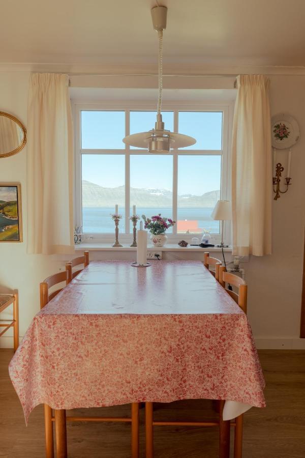 Lovely 4-Br House / Sea View / Nature Oyndarfjordur 外观 照片