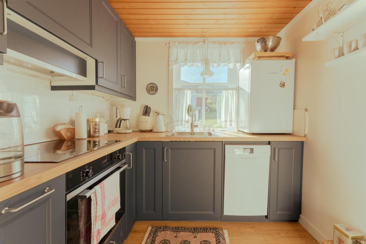 Lovely 4-Br House / Sea View / Nature Oyndarfjordur 外观 照片