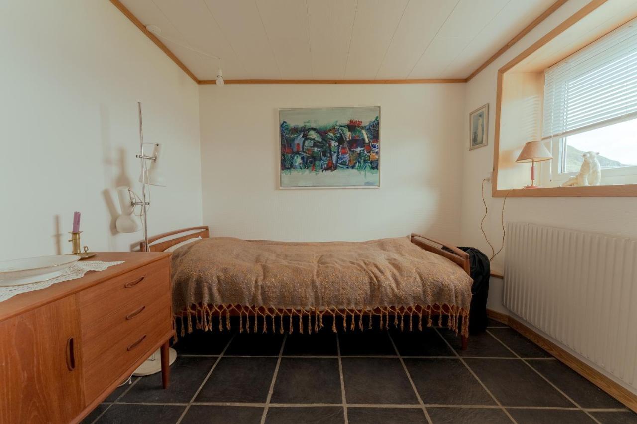 Lovely 4-Br House / Sea View / Nature Oyndarfjordur 外观 照片